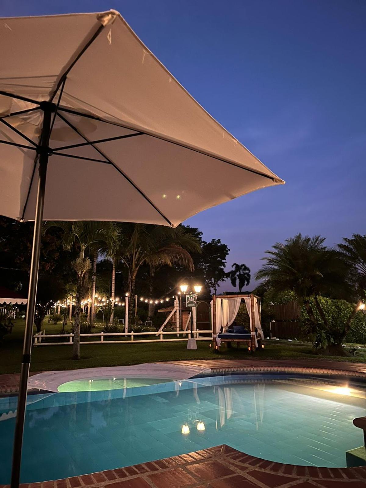 Casa Lemar Hotel Quimbaya Exterior photo